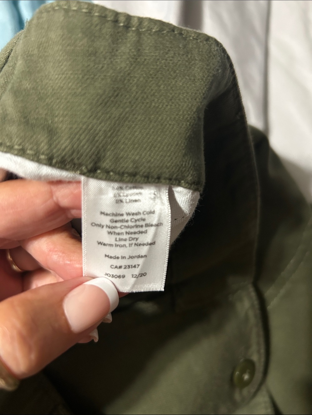 Talbots Olive Green Cargo Capri Pants - Picture 4 of 8